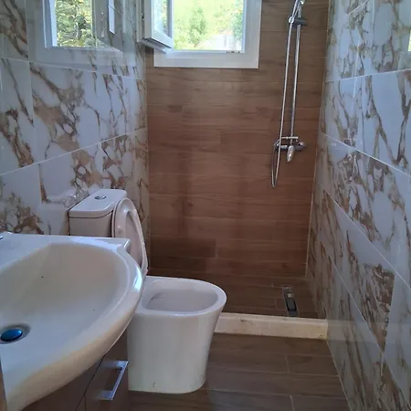 Elia Acharavi Acharavi (Corfu)