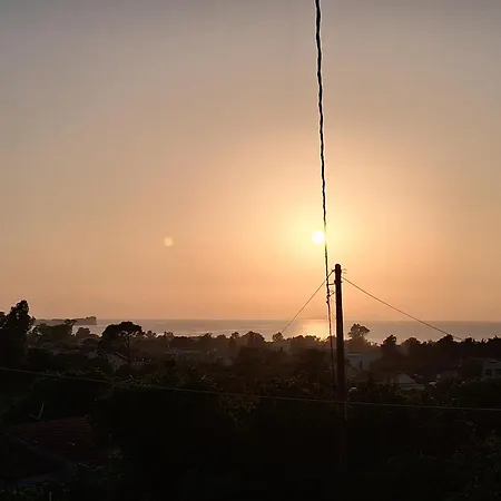 Elia Acharavi * Acharavi (Corfu)